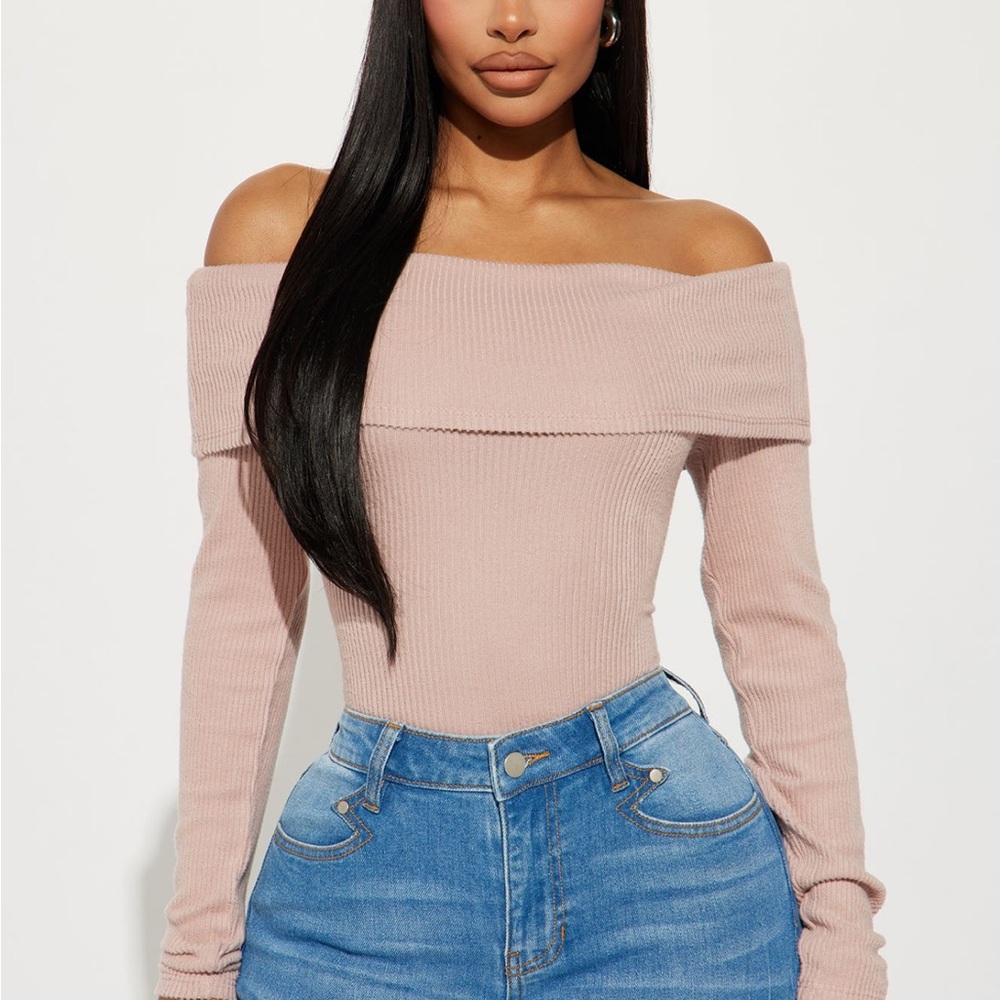 Sydney off the shoulder bodysuit